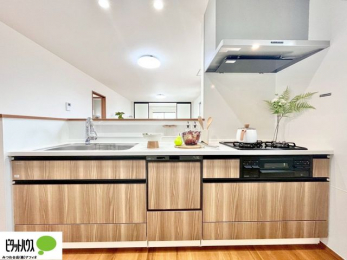 �L�b�`���@�p���t���ȃ����W�t�[�h�B�������ȒP�ł����L���C�ȋ�C���B