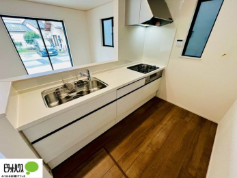 �L�b�`���@�{�H��ʐ^�@�Ƒ��Ƃ��b���Ȃ���y���������ł���J�E���^�[�L�b�`��