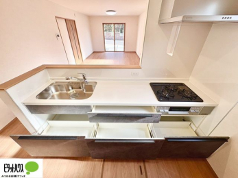 �L�b�`���@�Ƒ��Ƃ��b���Ȃ���y���������ł���J�E���^�[�L�b�`��