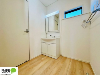 ���ʑ�E���ʏ��@�{�H��ʐ^�F���ʎ��ɏ���������A�J�r�\�h�ɂ��B�傫�ȋ��Ō��₷�����ʉ��ϑ�ł�