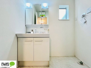 ���ʑ�E���ʏ��@�{�H��ʐ^�F���ʎ��ɏ���������A�J�r�\�h�ɂ��B�傫�ȋ��Ō��₷�����ʉ��ϑ�ł�