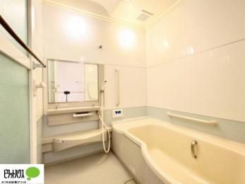 �����@����