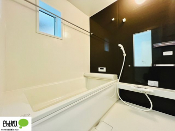 �����@�{�H��ʐ^�@�����̔�������Ă���闁���͍L�X�������B�x���͂��q�l�ƈꏏ�ɗV�тȂ������܂��ˁB