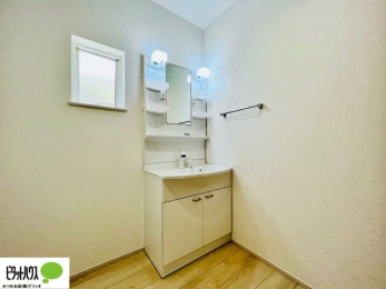 ���ʑ�E���ʏ��@�{�H��ʐ^�@�g���₷���V���v���Ȑ��ʉ��ϑ�B�����̎x�x�͂�������n�܂�܂��B