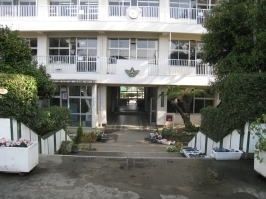 ���ӊ��@�K�u��s�����ԏ��w�Z �k��5���B 370m