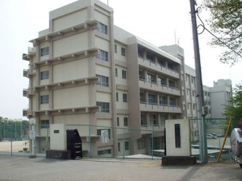 ���ӊ��@���P�J�s����l���w�Z �k��19���B 1462m