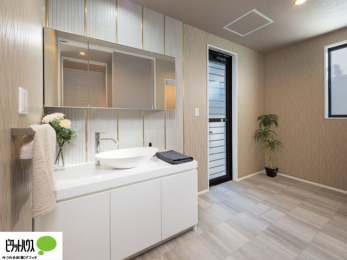 ���ʑ�E���ʏ��@�g���₷���V���v���Ȑ��ʉ��ϑ�B�����̎x�x�͂�������n�܂�܂��B