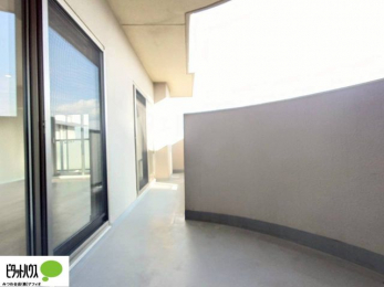 ���ց@�z�c�₽������̐��󕨂������郏�C�h�o���R�j�[