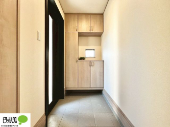 �@�Ƒ��݂�Ȃ̌C�������Ղ���[�ł���V���[�Y�{�b�N�X�B