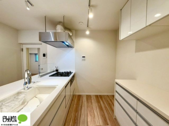 �L�b�`���@�J�b�v�{�[�h�t���Ŏ��[�A�b�v