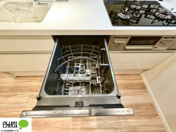 �L�b�`���@�H���̌�̕Еt�����y�ɂȂ�A�H��􂢊����@�t���B