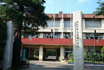 ���ӊ��@���ˎs���������w�Z �k��16���B 1240m