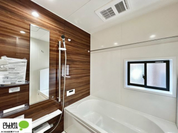 �����@�{�H��ʐ^�@�����̔�������Ă���闁���͍L�X�������B�x���͂��q�l�ƈꏏ�ɗV�тȂ������܂��ˁB