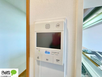 ���̑��@������Ԃ����S��TV���j�^�[�t���C���^�[�z��