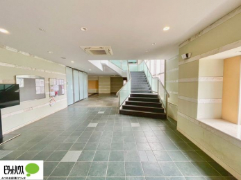 ���̑��@�G���g�����X