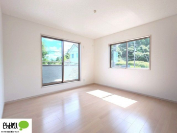 �Q���@�o���R�j�[�ւƑ������邢�����B