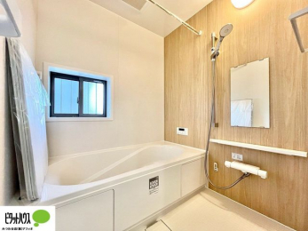 �����@1���̔�����������x���̓��͂��q�l�Ƃ̃R�~���j�P�[�V�����̏�Ƃ���