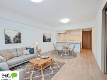 ���r���O�@�����ۂ̎����ʐ^��CG�ŉƋ��z�u�����C���[�W�ł���A���ۂƂ͑����قȂ�܂��B