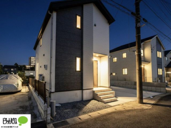 �O�ώʐ^�@�O�ʓ��H�܂ތ��n�ʐ^