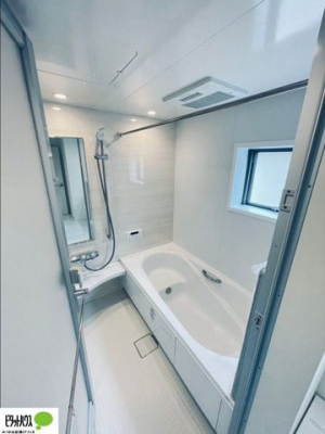 �����@�{�H��ʐ^�F1���̔�����������x���̓��͂��q�l�Ƃ̃R�~���j�P�[�V�����̏�Ƃ���