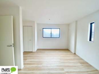 ���̑����ρ@�Ԏd�؂肷�邱�Ƃ�2�̕����ɕ����邱�Ƃ��\�B�Ƒ��̃��C�t�X�^�C���̕ω��ɍ��킹�Ď��R���݂ł��B