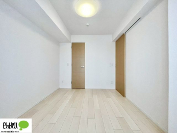 ���[�@���ꂼ��̂������Ɏ��[�X�y�[�X������̂Ńv���C�x�[�g�ȉו����g�߂ɒu�����Ƃ��ł��܂��B