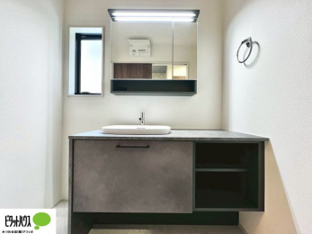 ���ʑ�E���ʏ��@�{�H��ʐ^�@�g���₷���V���v���Ȑ��ʉ��ϑ�B�����̎x�x�͂�������n�܂�܂��B