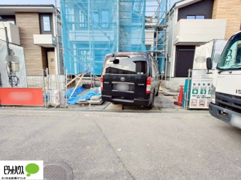 ���r���O�@�L�X�k�c�j�I����̑傫�ȃ\�t�@��u���Ă������f��ӏ܂��ǂ��ł��ˁB