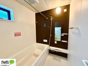 �����@�����̔�������Ă���闁���͍L�X�������B�x���͂��q�l�ƈꏏ�ɗV�тȂ������܂��ˁB