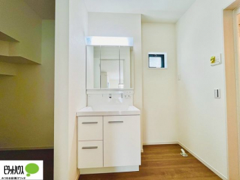 ���ʑ�E���ʏ��@�{�H��ʐ^�@�g���₷���V���v���Ȑ��ʉ��ϑ�B�����̎x�x�͂�������n�܂�܂��B