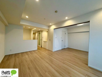 ���r���O�@���r���O����̓L�b�`���ɂ���}�}��p�p��������̂ŁA���q�l���V�񂾂�x�񂾂���S���ĉ߂������Ƃ��ł��܂��B