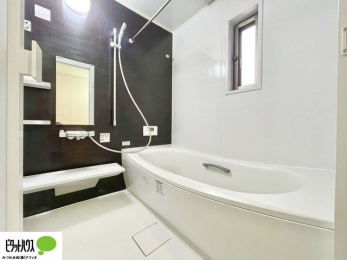 �����@�����̔�������Ă����o�X���[���͍L�X�������B�x���͂��q�l�ƈꏏ�ɗV�тȂ������܂��ˁB