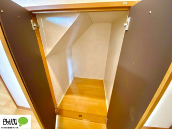 ���̑����ρ@�K�i�����[