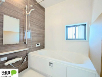 �����@1���̔�����������x���̓��͂��q�l�Ƃ̃R�~���j�P�[�V�����̏�Ƃ���