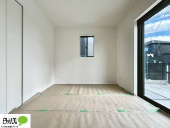 ���[�@���q���̋q�Ԃ�q�ǂ��̗V�я�A�Ǝ��X�y�[�X�Ƃ��Ă����􂷂�a���B��Ȃ�ł͂̐S�n�悳�ŁA�Ƒ��݂�Ȃ����R�Ƃ��낰���Ԃł��B