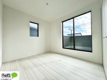 ���[�@�o���R�j�[�ւƑ������邢�����B