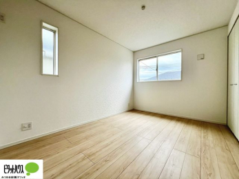 ���[�@�w�т̎��Ԃ��V�Ԏ��Ԃ���؂ɂł���q�ǂ������B�Ƌ�̔z�u�����₷���V���v���Ȑ݌v�ŁA�������K�Ɏg���܂��B