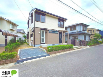 �O�ώʐ^�@�ՐÂȏZ��n�́A���͂̑��������Ȃ��A�������������͋C�ł��B