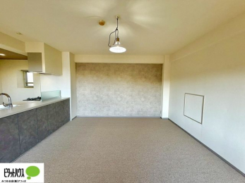 ���r���O�@�A�N�Z���g�N���X���g�p�����A�������ȃ��r���O