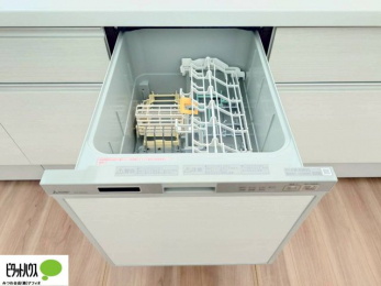 �L�b�`���@�H���̌�̕Еt�����y�ɂȂ�A�H��􂢊����@�t���B