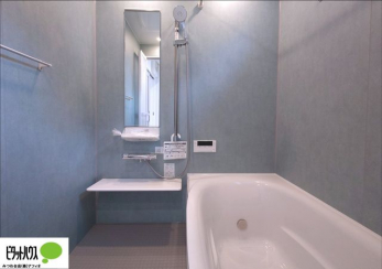 �����@�{�H��ʐ^�F���������o�X�^�C�������S�́A�����g�[���C�����@