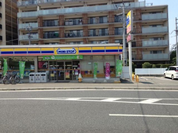 ���ӊ��@�~�j�X�g�b�v�O����6���ړX �k��5���B 340m