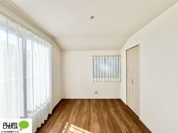 �Q���@�o���R�j�[�ւƑ������邢�����B