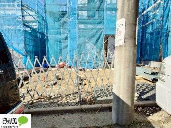 ���r���O�@�傫�ȑ�����ۓI�ȃ��r���O�́A�������邢��C�ɂ��Ă���܂��ˁB