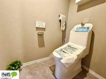 �g�C���@�����Ȑ��@�\�t�������V�����[�g�C��