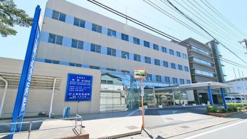 ���ӊ��@�㑍�L�O�a�@ �k��5���B 400m