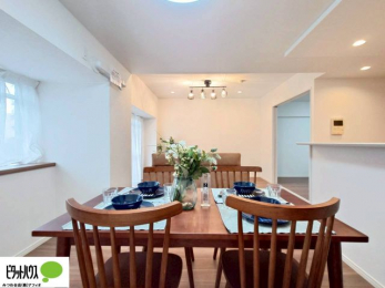 ���r���O�@�l�C�̑ΖʃL�b�`���ŉƑ��݂�Ȃ������ꏏ�B