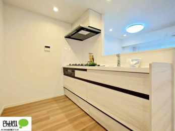 �L�b�`���@�p���t���ȃ����W�t�[�h�B�������ȒP�ł����L���C�ȋ�C���B