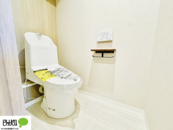 �g�C���@1�E2�K�E�H�V�����b�g�g�C�������B