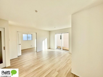 ���r���O�@LDK16��